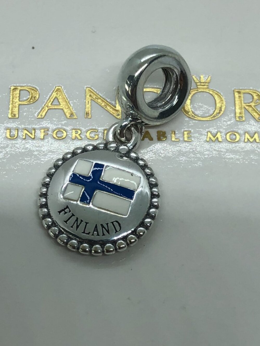 ✨🔥Pandora Finland Flag charm S925 Silver with box
